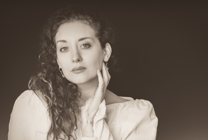 ella24-70ml-46-Editbible